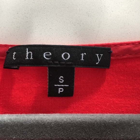 Theory Dresses 60$ for the 2 dresses - Picture 2 of 6